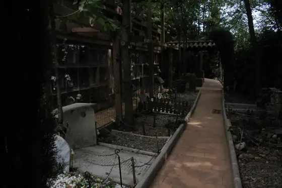 Photograph 43 of the cemetery