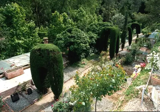 Photograph 108 of the cemetery
